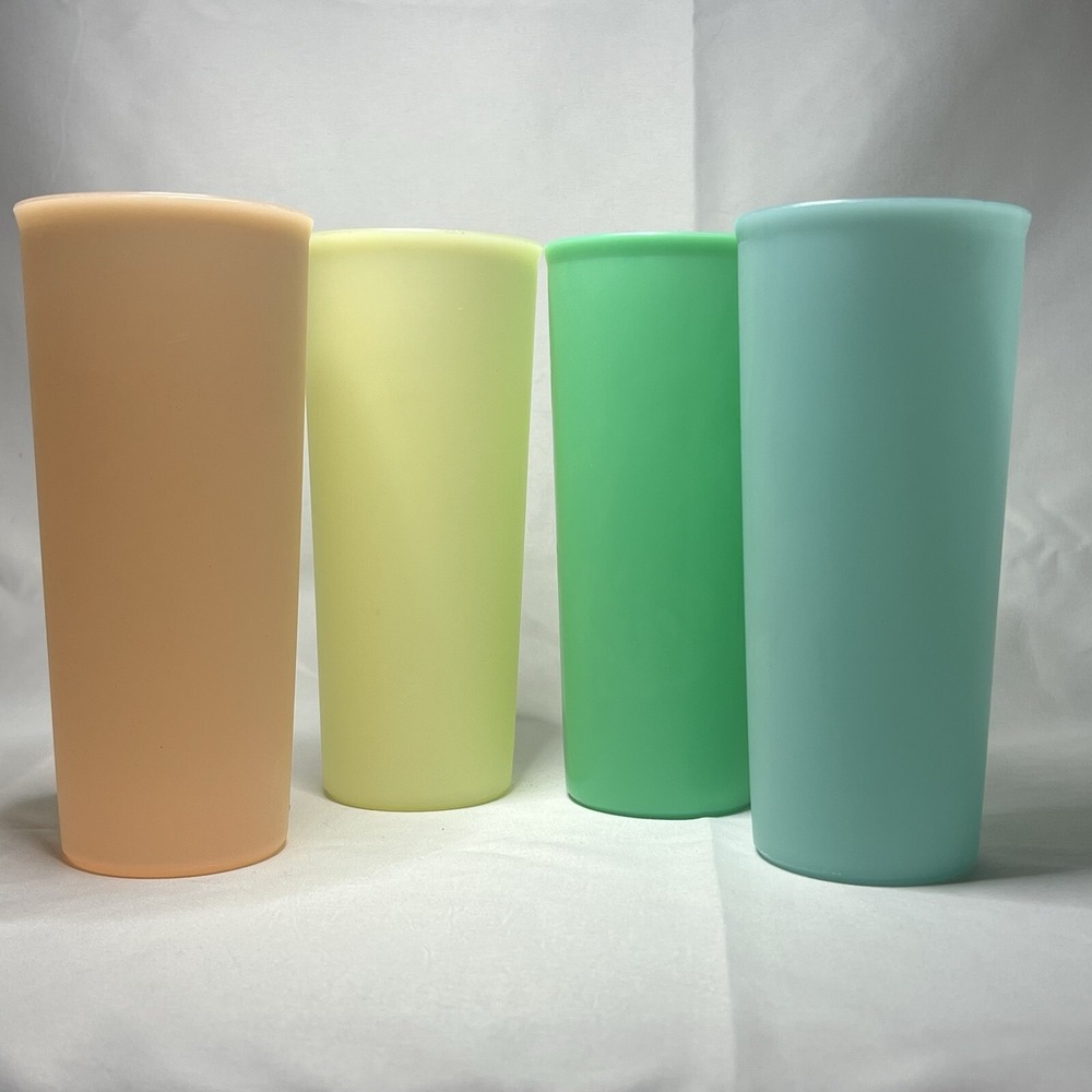 VTG Tupperware Stacking Tumblers 16 oz Pastel Cup #107 Lot of 4‎